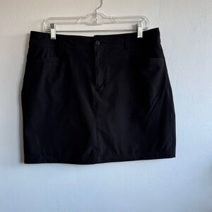 Eddie Bauer Women's Black Skort Size 12